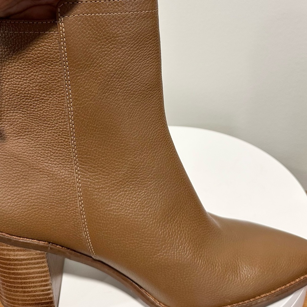 Seychelles Tan Leather Block Heel Ankle Boots - Picture 10 of 13